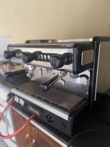 Máquina de Café - La Spazialle - 2 grupos