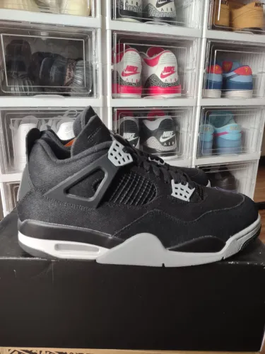 Tênis Nike Air Jordan 4 Retro Black Canvas