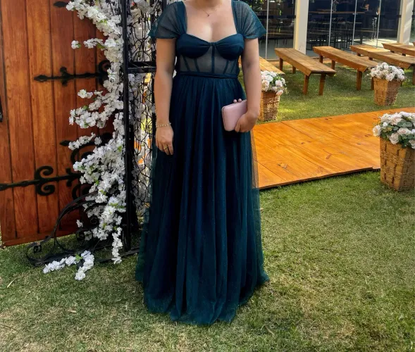 Vestido verde de festa