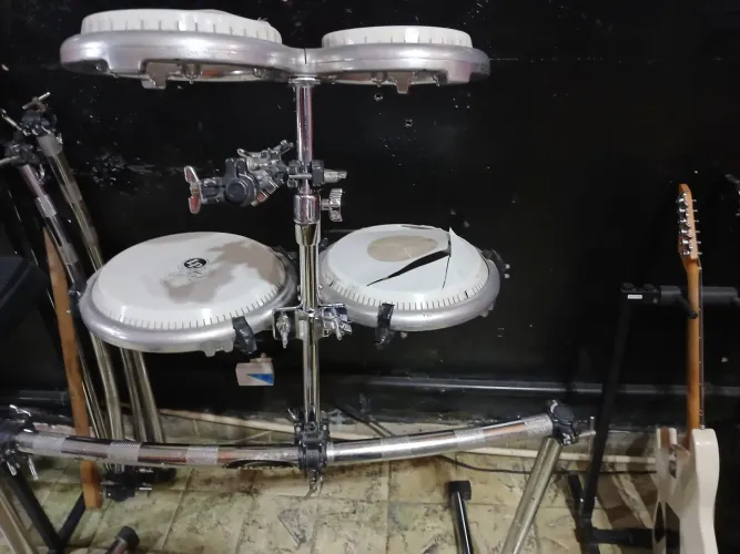 Kit Percussão LP com par de bongo e para de congas na Musical Brother 