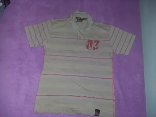 Camiseta polo menino 10 anos