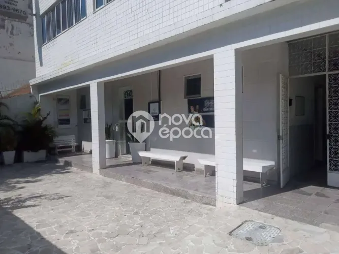 Tauá | Prédio Comercial