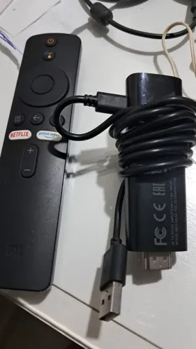 xiaomi-mi-tv-stick-mdz24aa-de-voz