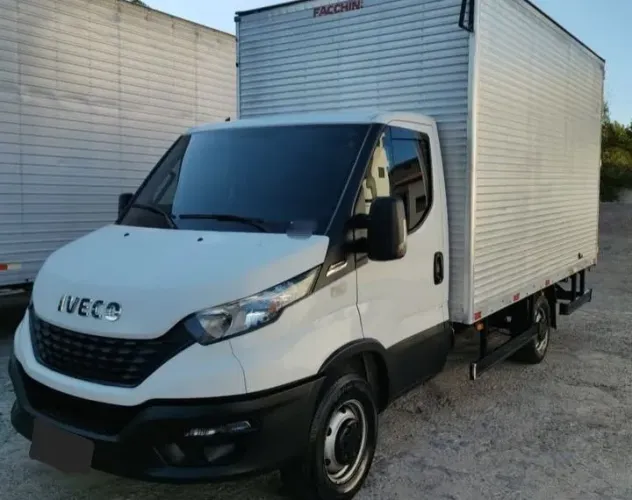 Iveco 35-150 bau seco ano 2020