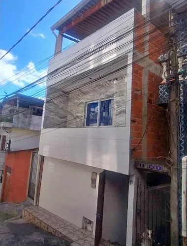 Y VENDO CASA NO GRAJAU