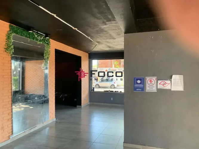 Ponto Comercial - Jardim das Indústrias - Zona Oeste de São José dos Campos/SP - 450m²