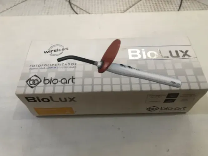 Fotopolimerizador BioLux 