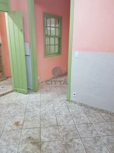 Casa comercial para alugar ou vender no Centro de Campinas/SP.