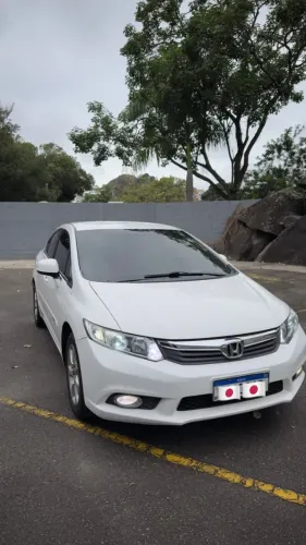 Honda Civic Sedan LXS 1.8/1.8 Flex 16V Aut. 4P 2014