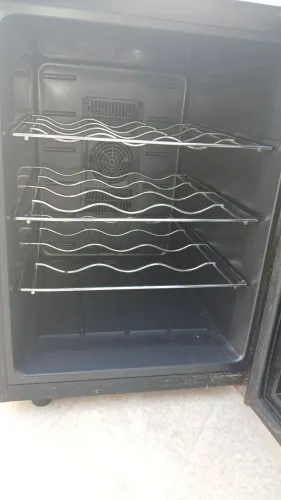 Mine Adega Vicini para vinhos