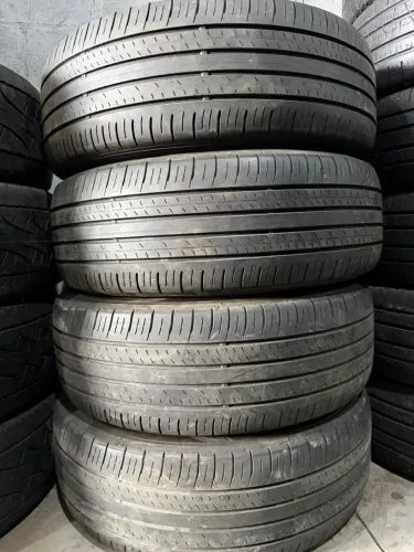 Pneus 215/60/17 marca dunlop