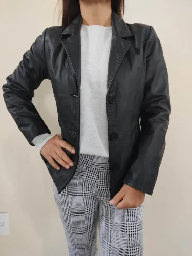 Blazer Feminino de Couro (P)