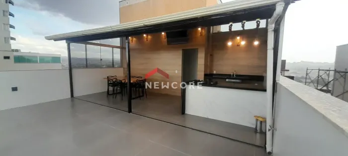 Cobertura em Alameda dos Sabiás - Cabral - Contagem/MG