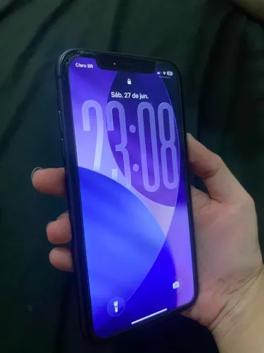 iPhone 11 128GB preto 