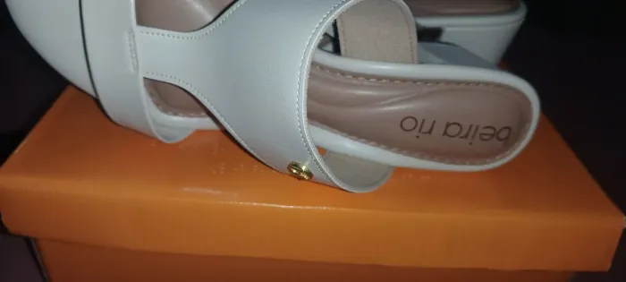 Vendo beira rio modelo novo 50 reais