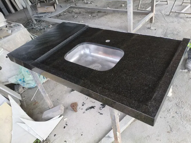 Pia no Granito Preto São Gabriel 1,32x0,73