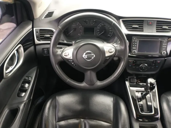 Nissan Sentra SV 2.0 Flexstart 16V Aut. 2017