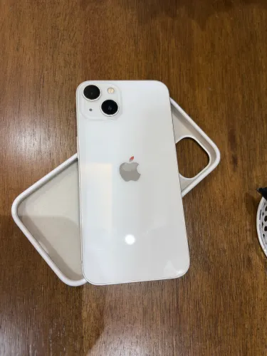 iPhone 13, 128GB - Estelar (Excelente) + acessórios.