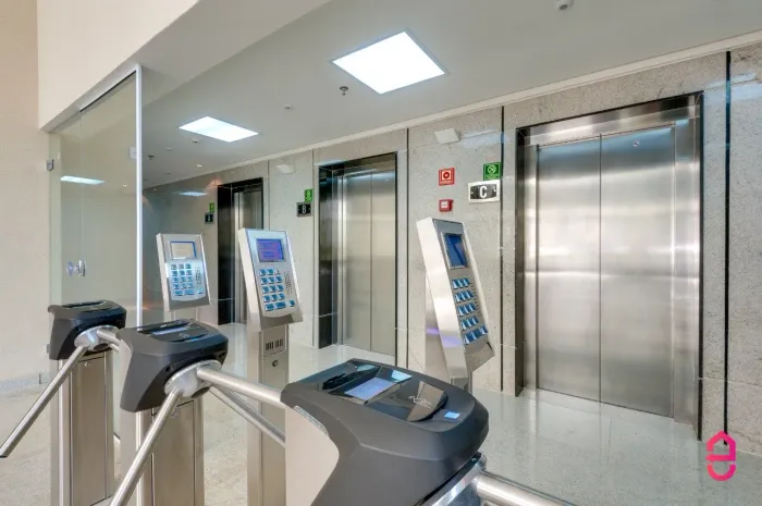 E-Bisiness - 30m² em Vila São Tomaz - Aparecida de Goiânia