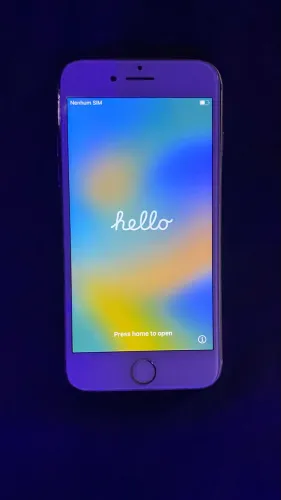 iPhone 8 Original 64GB - Conservado e Funcionando 100%