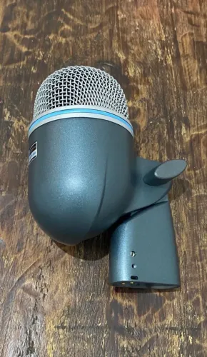 Microfone Shure beta 52a Made in China 