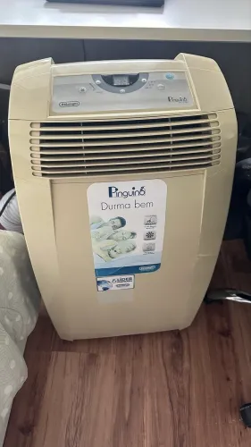 Ar condicionado portátil De?Longhi Pinguino PAC C105
