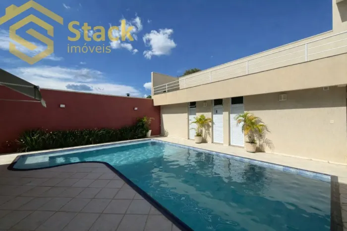 CASA TIPO SOBRADO, A VENDA LOCALIZADA NO CONDOMÍNIO RESIDENCIAL PORTAL DO PARAISO 1 COM UM