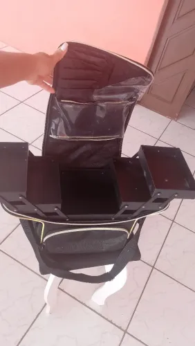 Vendo maleta de estética ótimo para atendimento a domicílio