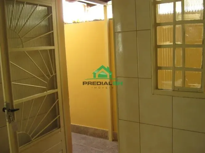 CASA BAIRRO PLANALTO PRÓXIMO AO BATALHÃO