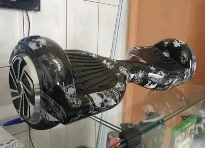 Hoverboard caveira ?