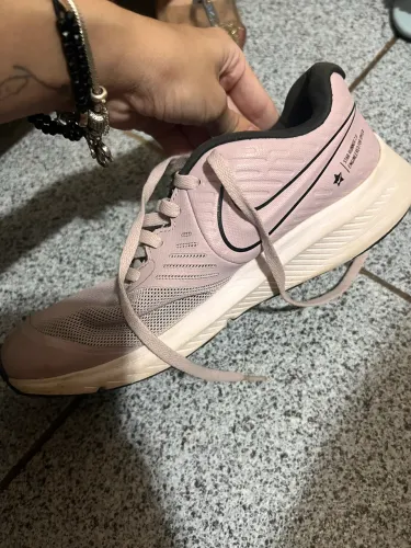 Tênis Nike