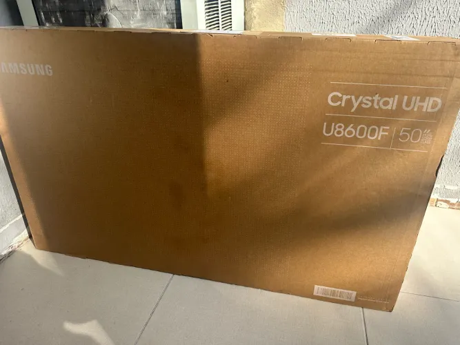 Televisão Samsung Crystal UHD