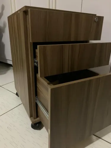 Gaveteiro Artesano Office Concept 25908 em MDP cor Nogal Sevilha com rodízios e fechadura