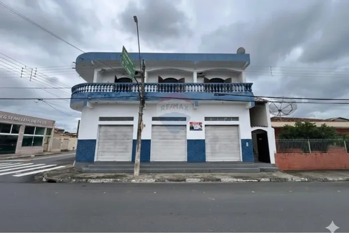 Prédio Comercial e Residencial à venda na Vila Ribeirópolis