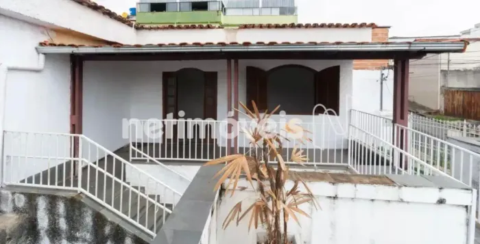 Casa 2 quartos no Coqueiros / Pindorama