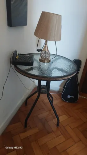Mesa tampo de vidro
