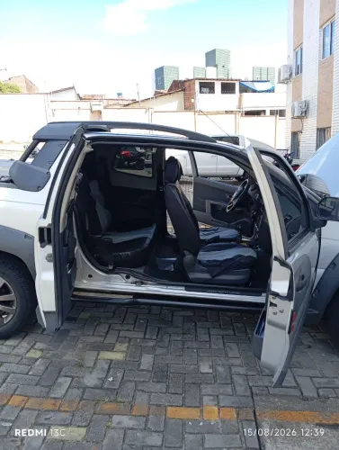 Fiat Strada Adventure1.8/ 1.8 Locker Flex CD 2015