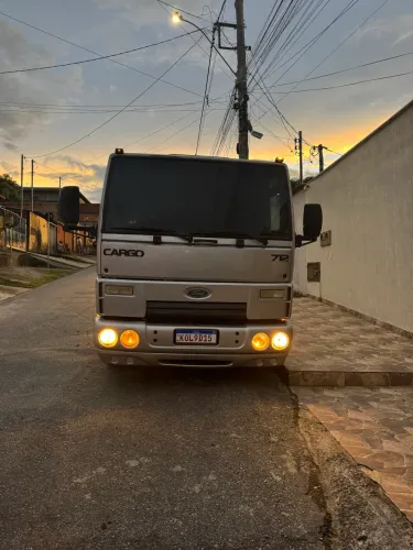 Fort cargo 712 240 mil