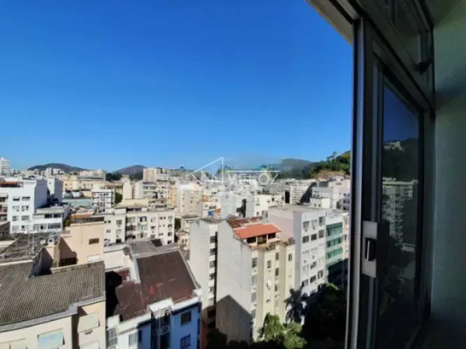 Apartamento : / Residencial / Catete