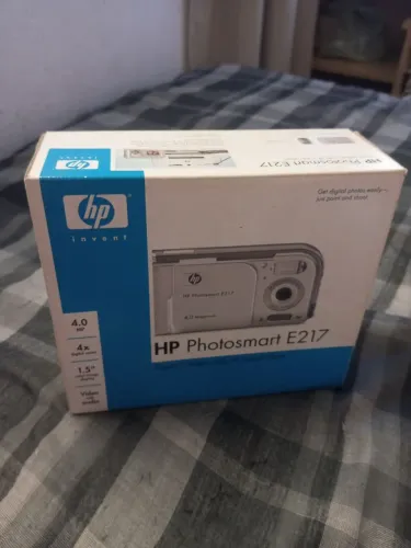 Câmera Digital HP Photosmart E217 Importada 