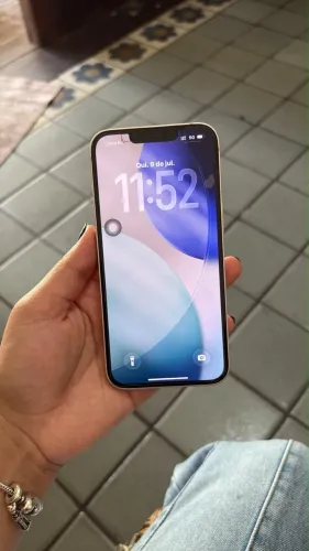iPhone 13