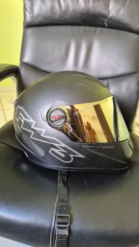 Vendo capacete FW3 Premium