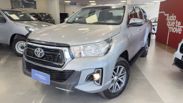 Toyota Hilux CD SRV 4X4 2.8 TDI Diesel Aut. 2020