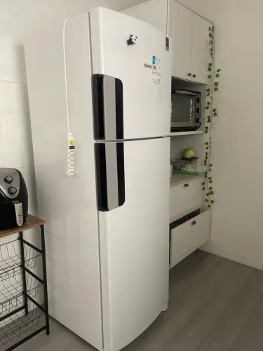 Geladeira frost free cônsul 220v