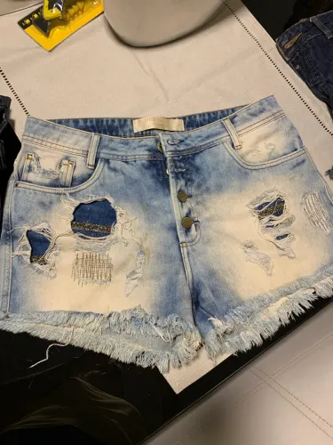 Shorts lança perfume