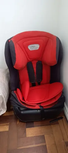 Cadeirinha pra Bebê Burigoto de Carro