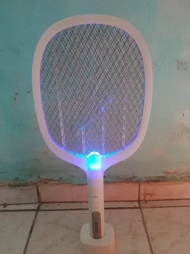 Raquete mata mosquito