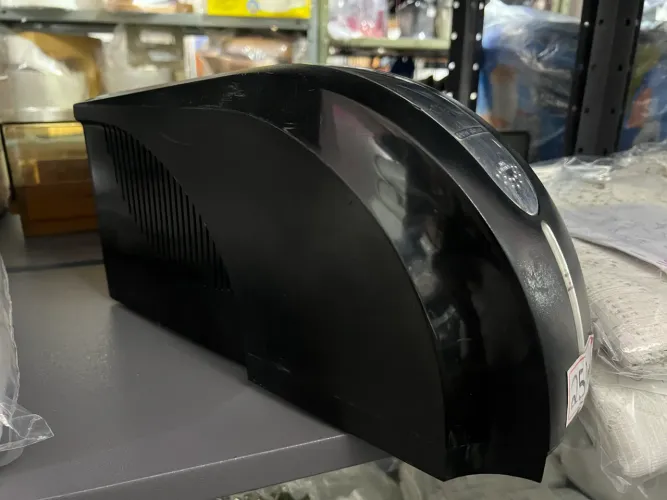 Nobreak precisa trocar bateria ts shara ups soho