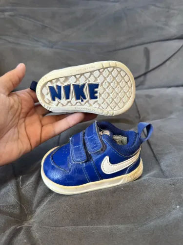 tênis nike pico 5 azul bebê 16