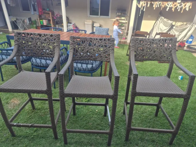 Conjunto de banquetas 